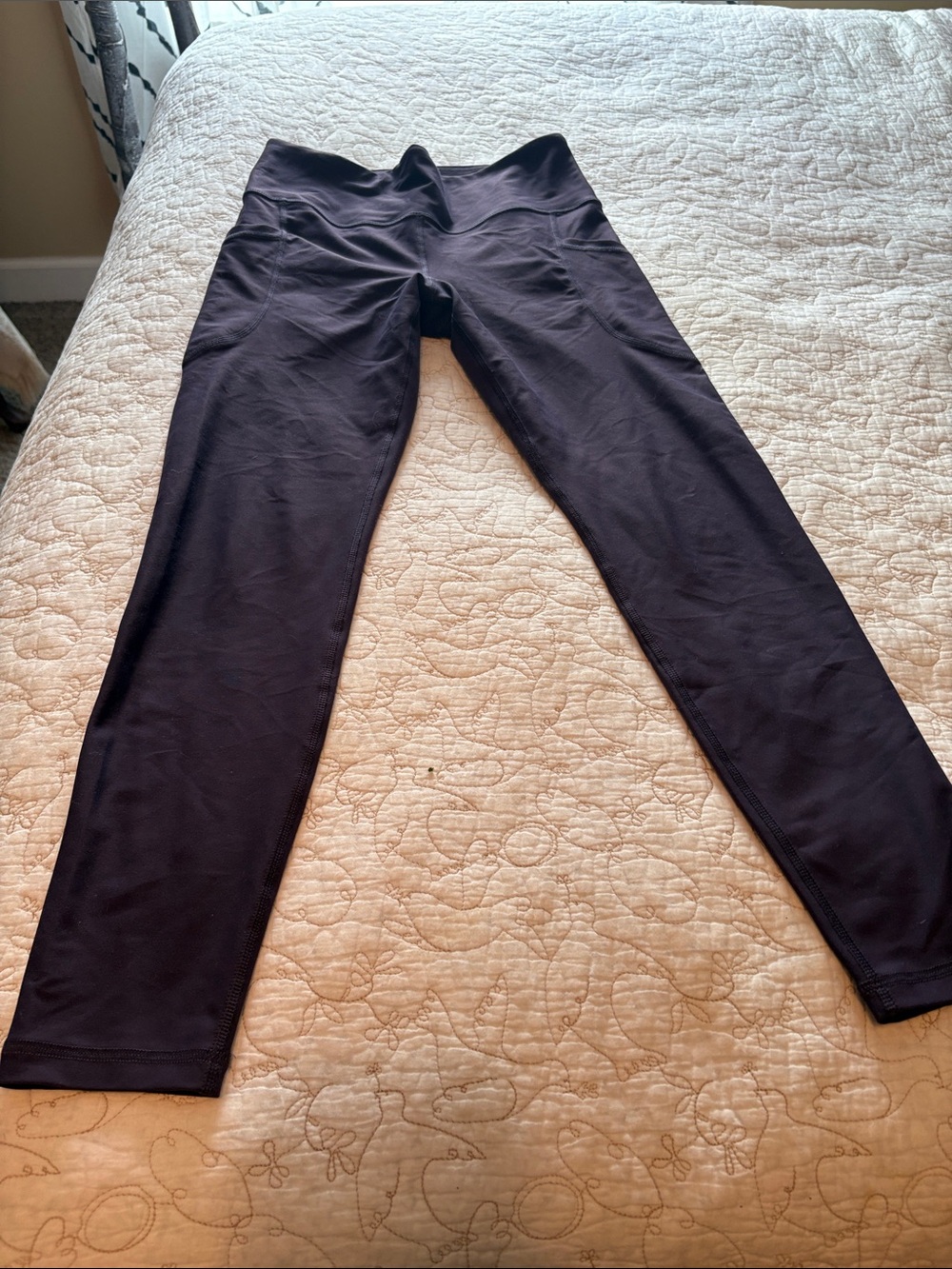 Old Navy purple nebula  High-Rise Active Leggings